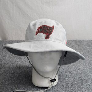 Tampa Bay Buccaneers Bucket Hat Mens M L New Era Grey NFL Boonie Sun Shade